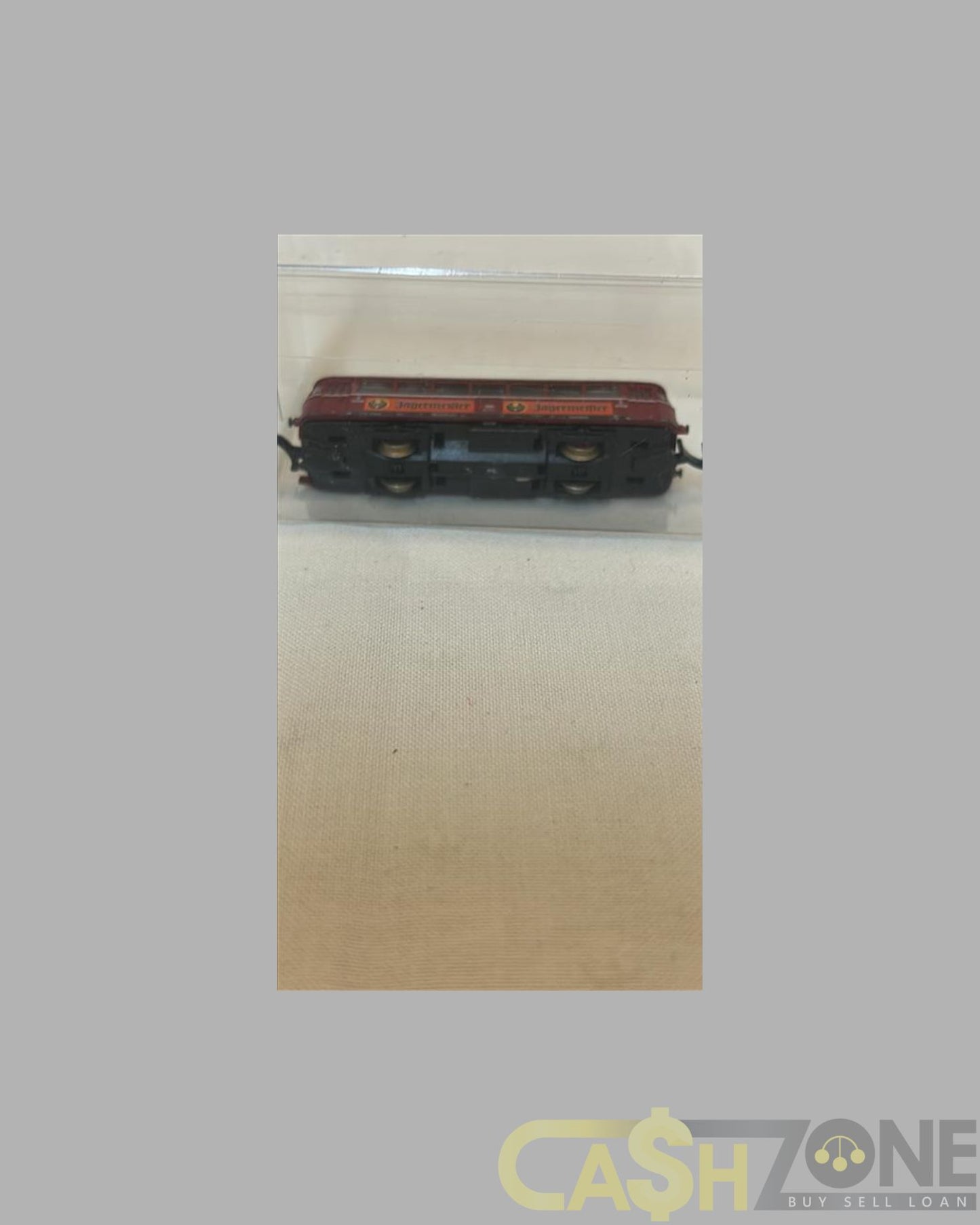 MODEL TRAIN IN PLASTIC DISPLAY BOX RED