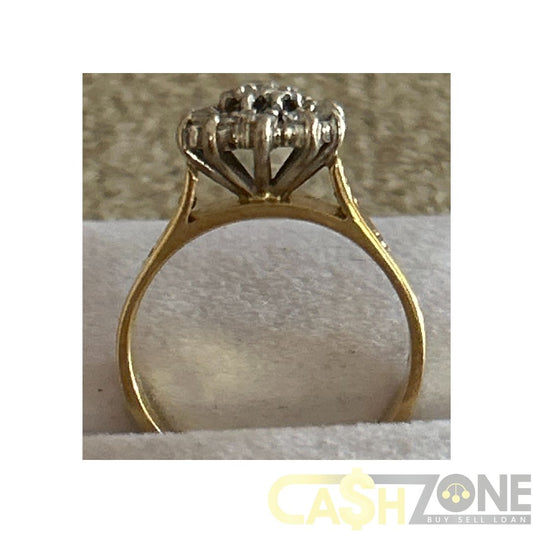 18CT Ladies Yellow Gold Ring 11 Clear Stones