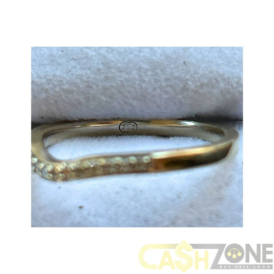 18CT Ladies White Gold Ring W/Clear Stones