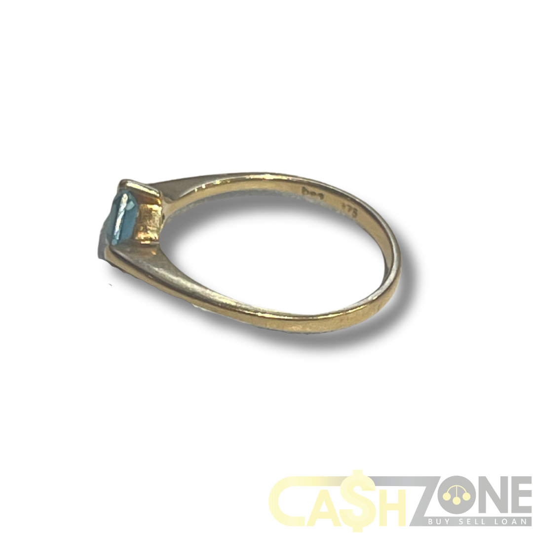 9CT Yellow Gold Ring With Square Blue Stone