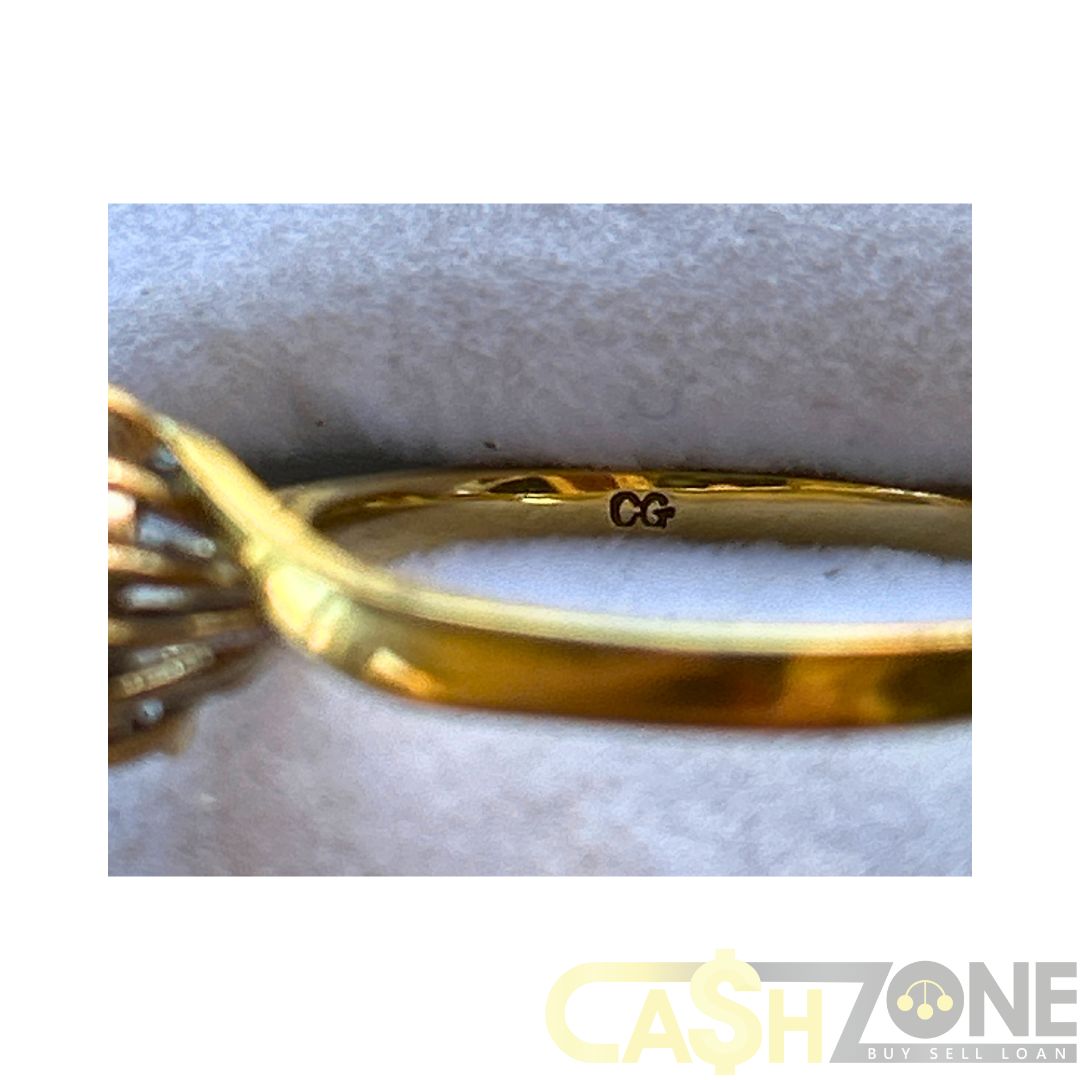 Ladies 18ct Yellow Gold Clear Stone Ring
