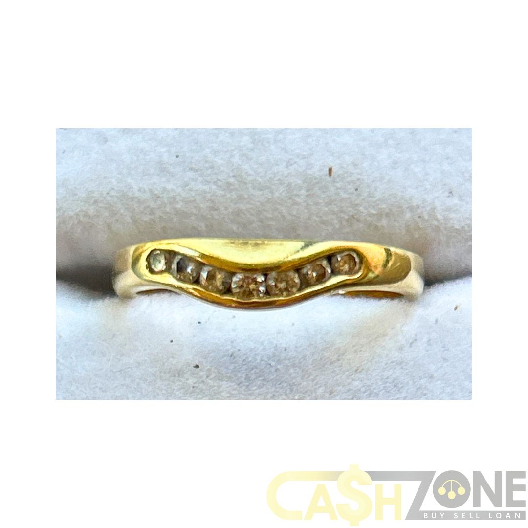 Ladies 18ct Yellow Gold Clear Stone Ring