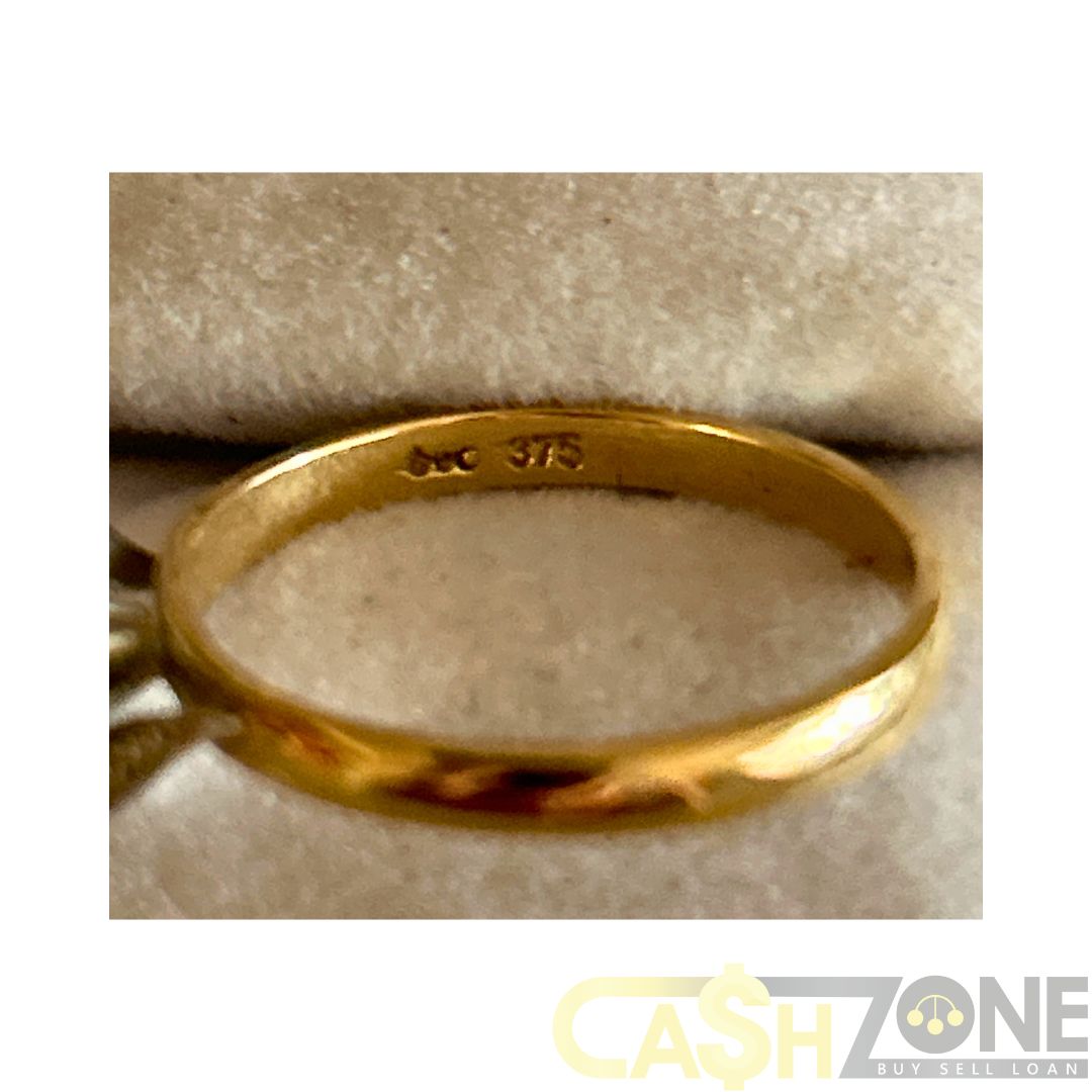 Ladies 9ct Yellow Gold Solitaire Style Clear Stone Ring