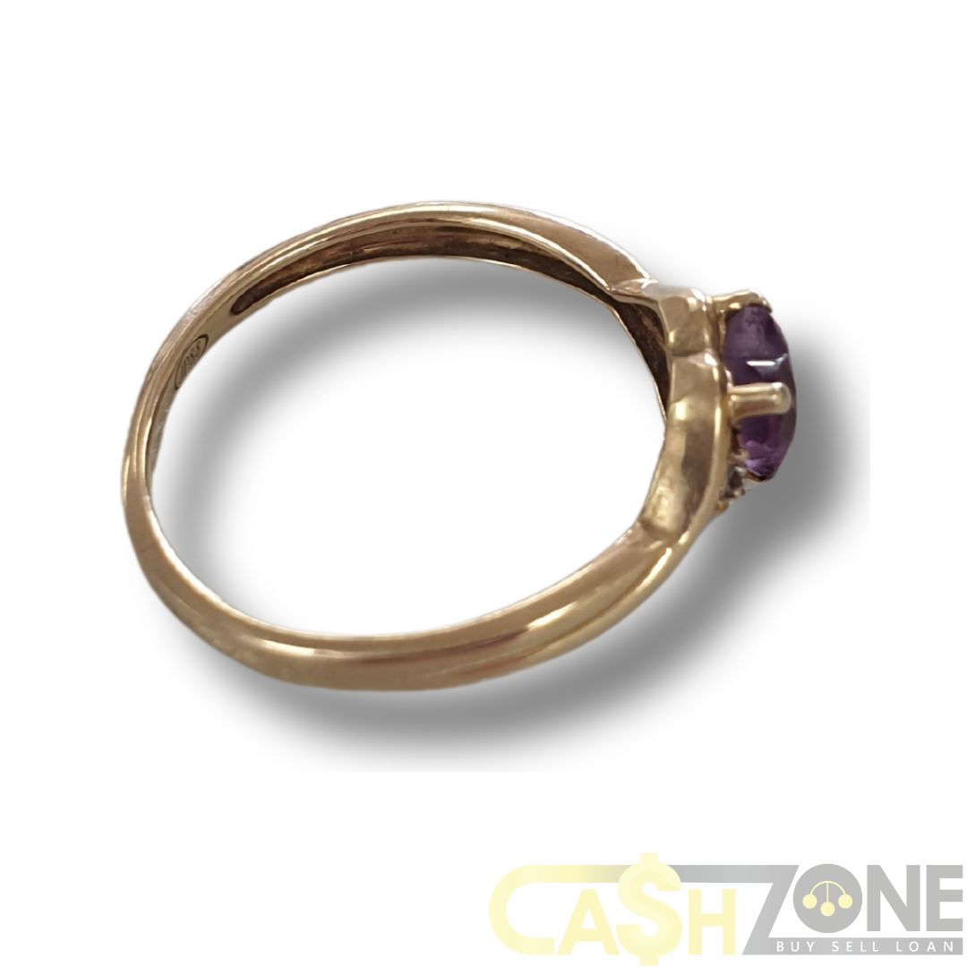 Ladies 9ct Yellow Gold Purple Heart Stone Ring