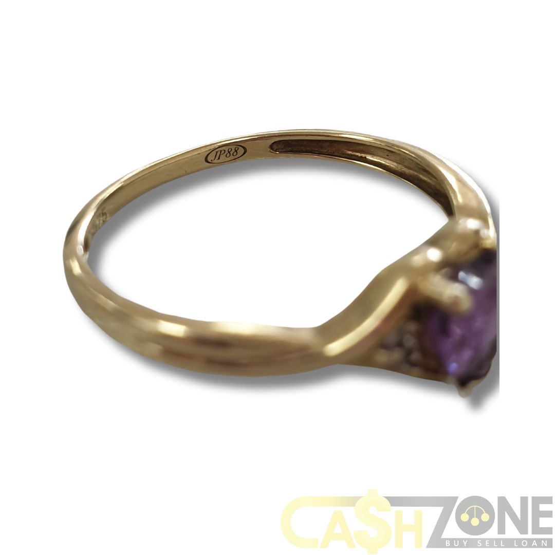 Ladies 9ct Yellow Gold Purple Heart Stone Ring