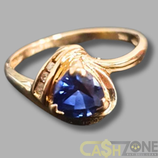 Ladies 14ct Yellow Gold Ring W/ Blue & Clear Stones