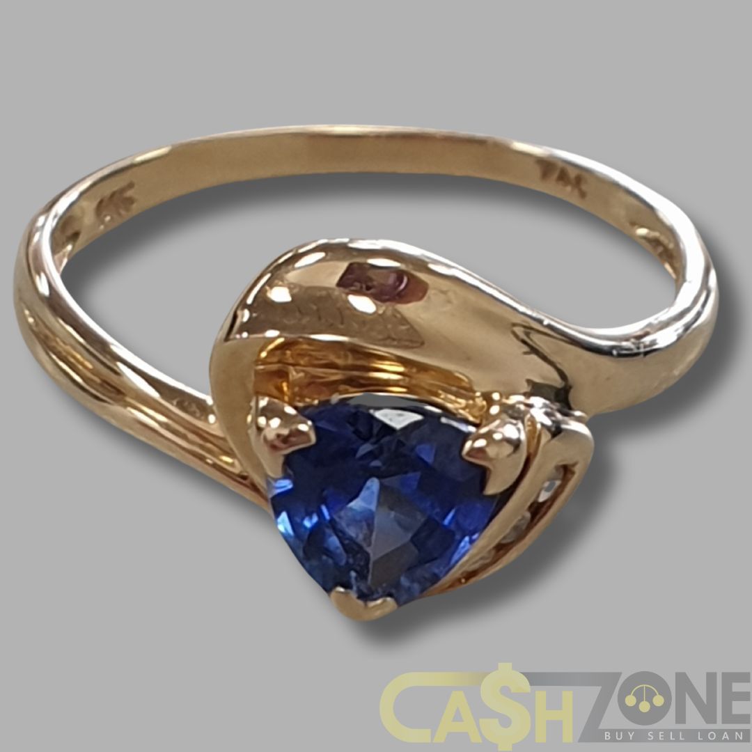 Ladies 14ct Yellow Gold Ring W/ Blue & Clear Stones
