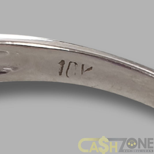 Ladies 10ct White Gold Ring W/22 Clear Stones