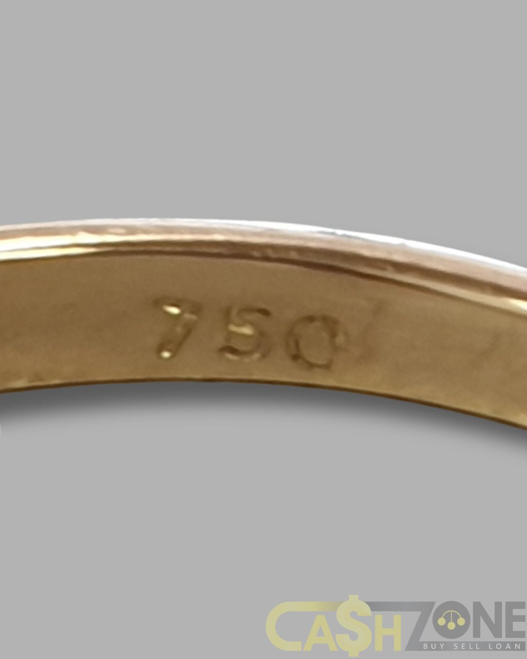 Ladies 18ct Yellow Gold Vintage Style Clear Stone Ring