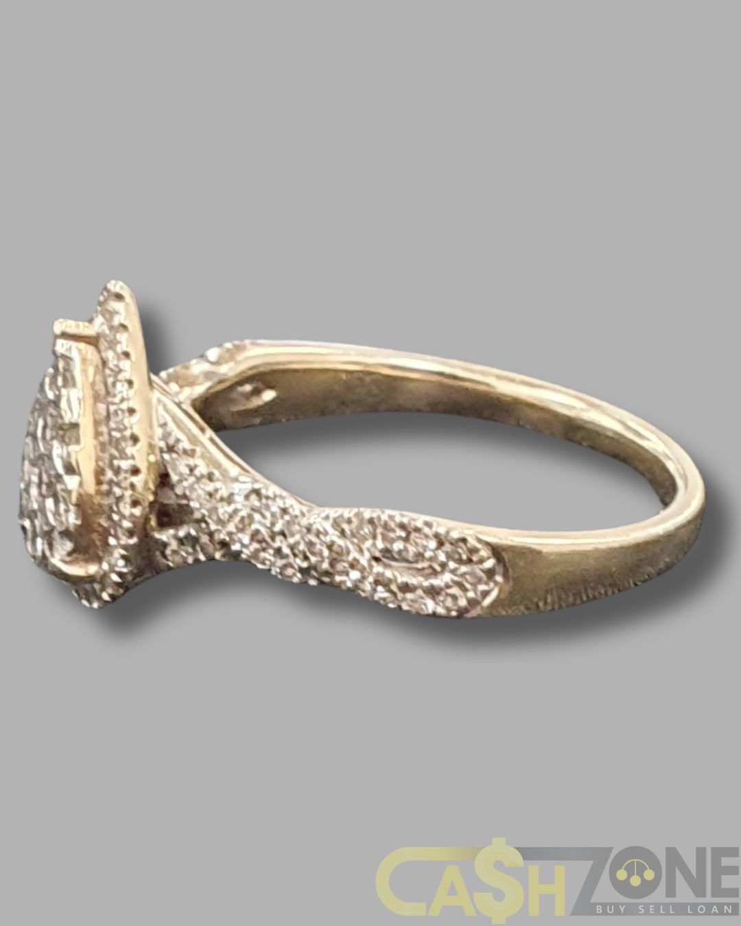 Ladies 9ct Yellow Gold Clear Stone Tear Drop Ring