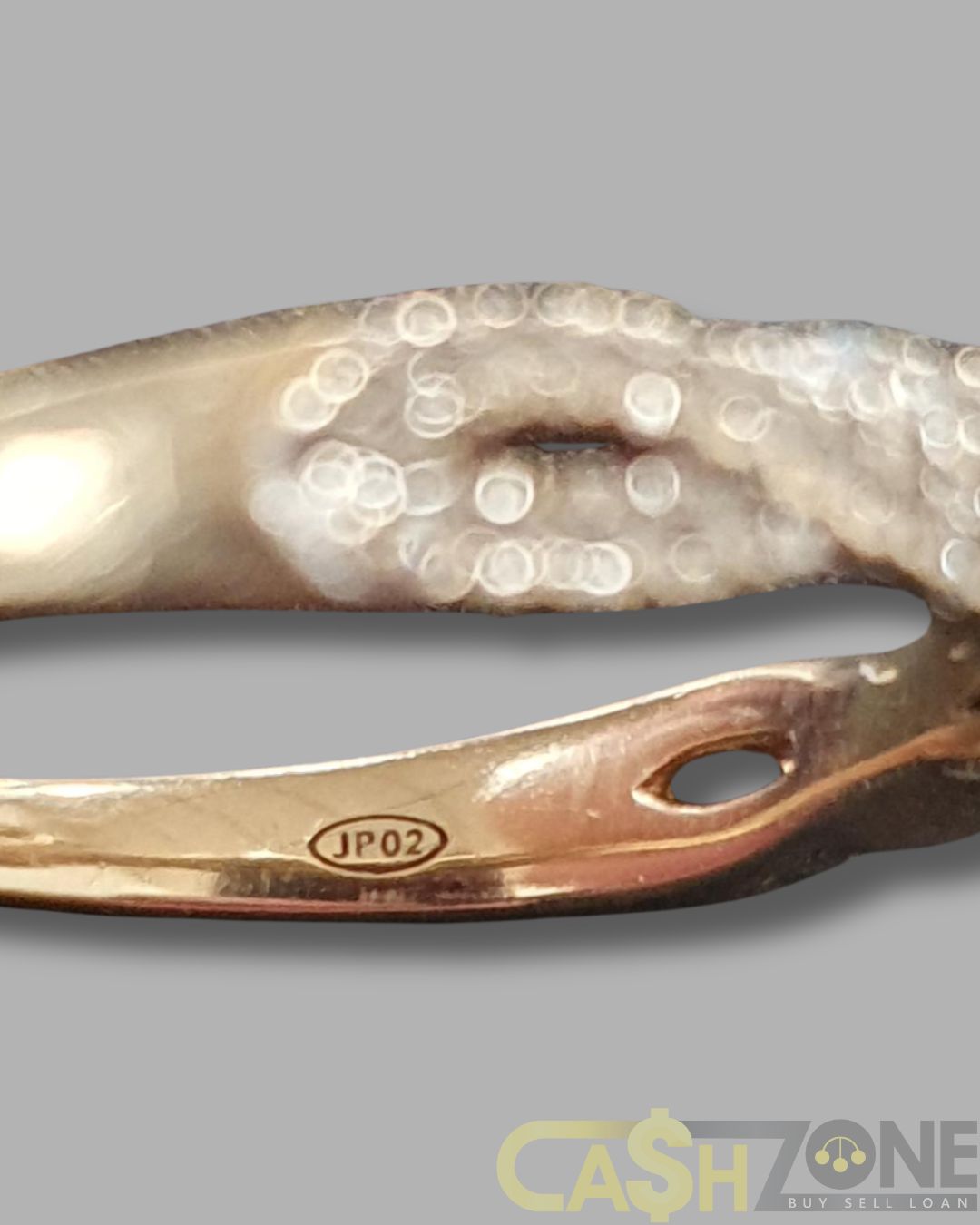 Ladies 9ct Yellow Gold Clear Stone Tear Drop Ring