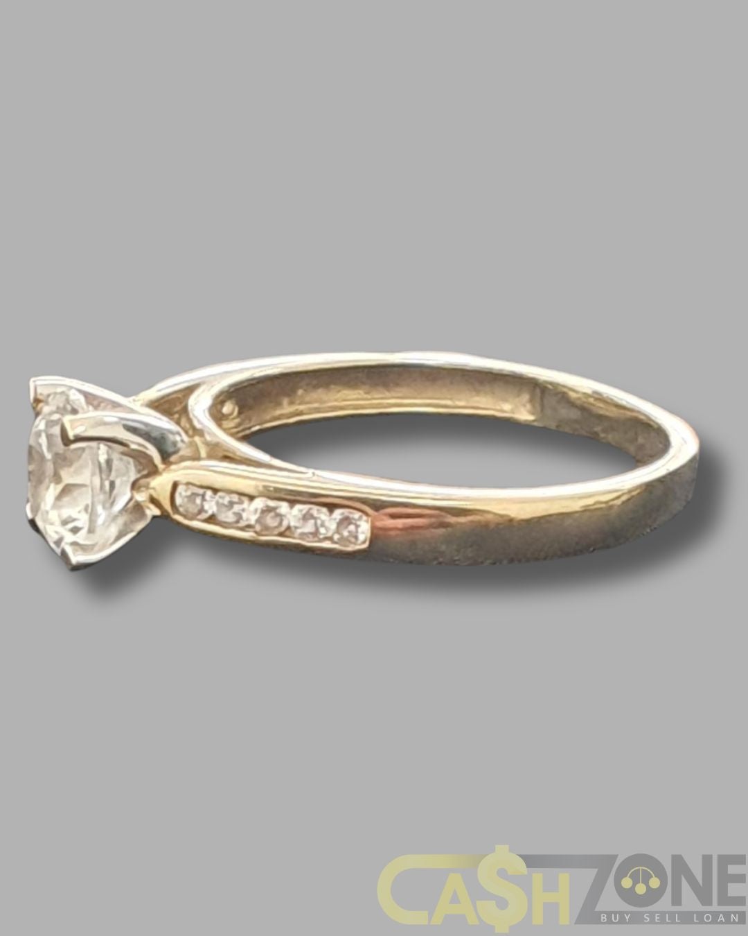 Ladies 9ct Yellow Gold Solitaire Ring