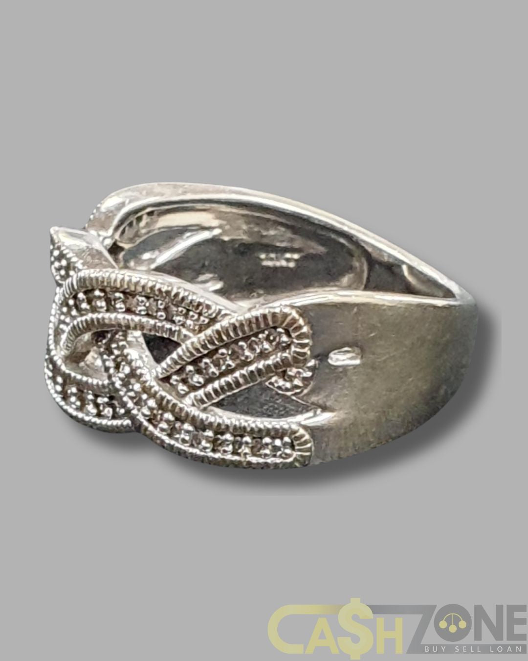 Ladies 10ct White Gold Clear Stone Woven Pattern Ring