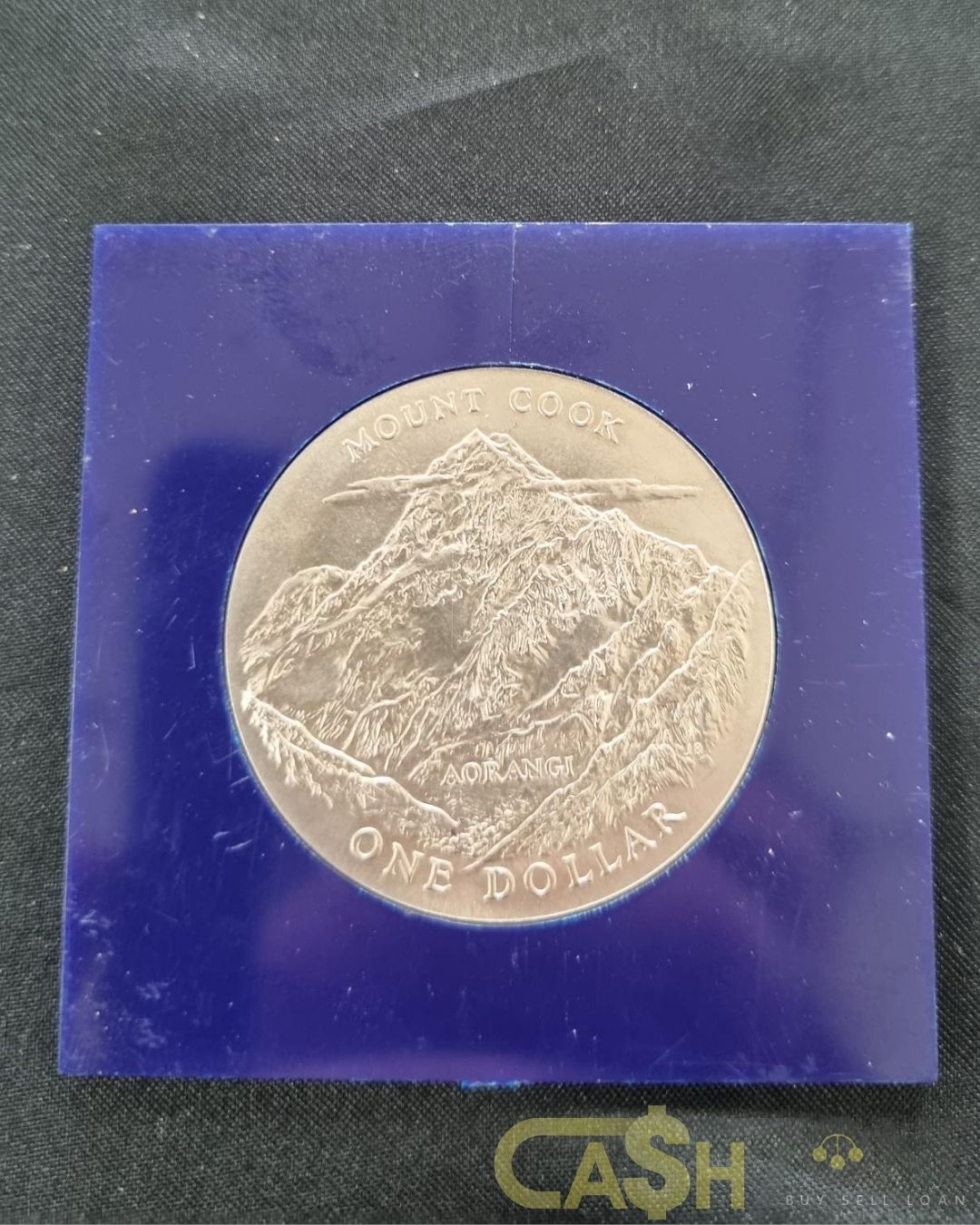 1970 New Zealand Royal Visit Mount Cook Aorangi One Dollar Coin