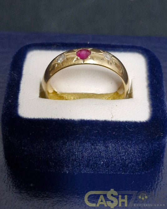 Ladies 9ct Yellow Gold Red & Clear Stone Ring