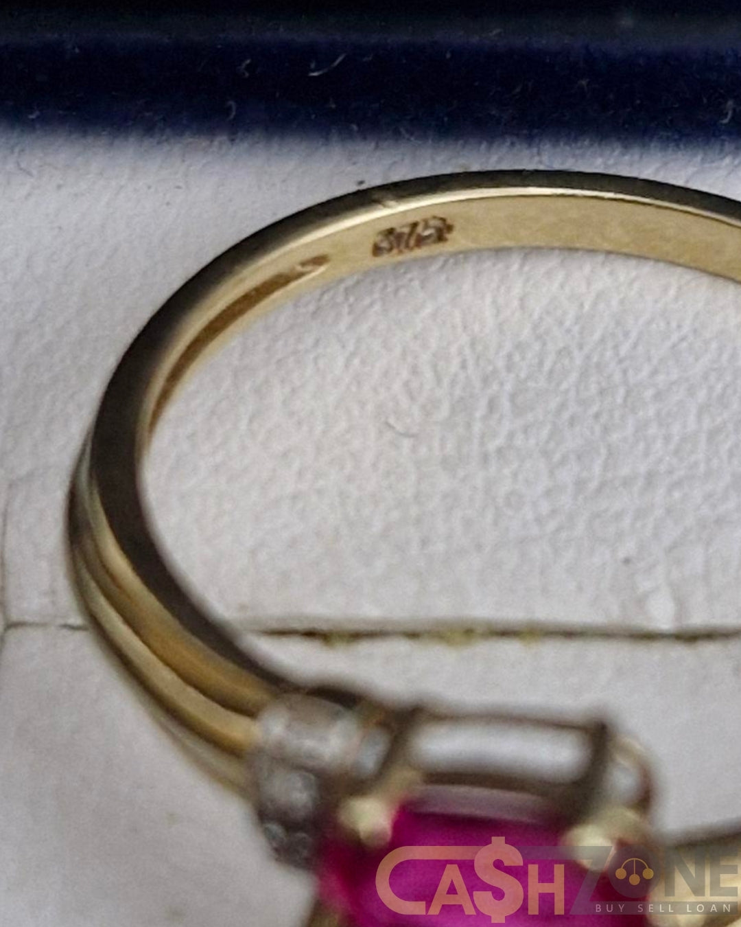 Ladies 9ct Yellow Gold Pink Stone Bypass Ring