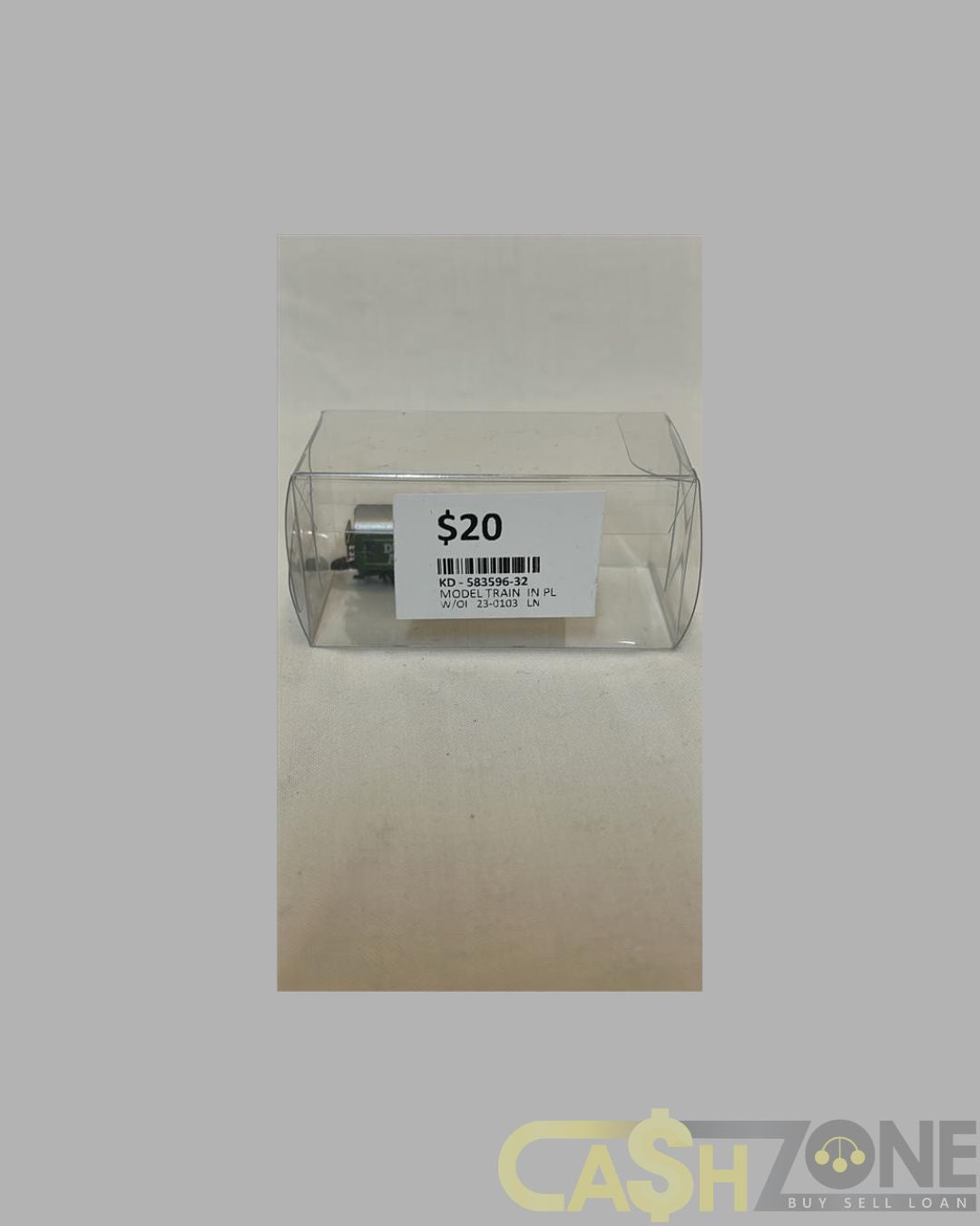 MODEL TRAIN IN PLASTIC DISPLAY BOX DINKLE ARKER