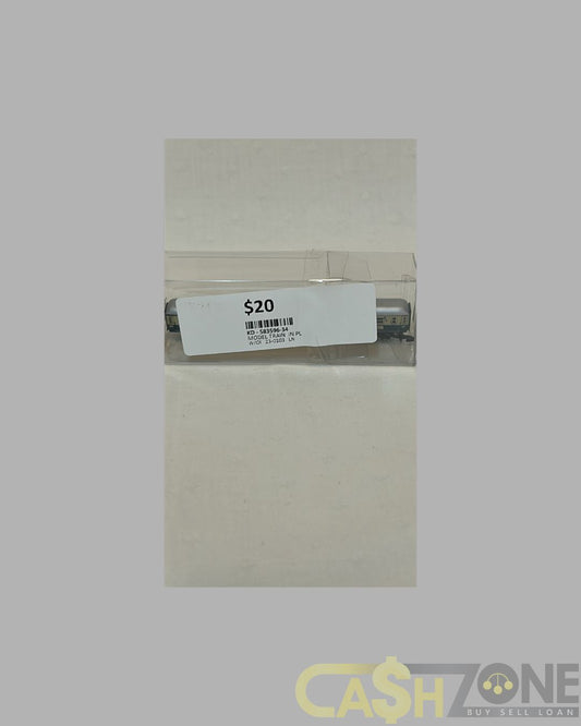 MODEL TRAIN IN PLASTIC DISPLAY BOX SILVER