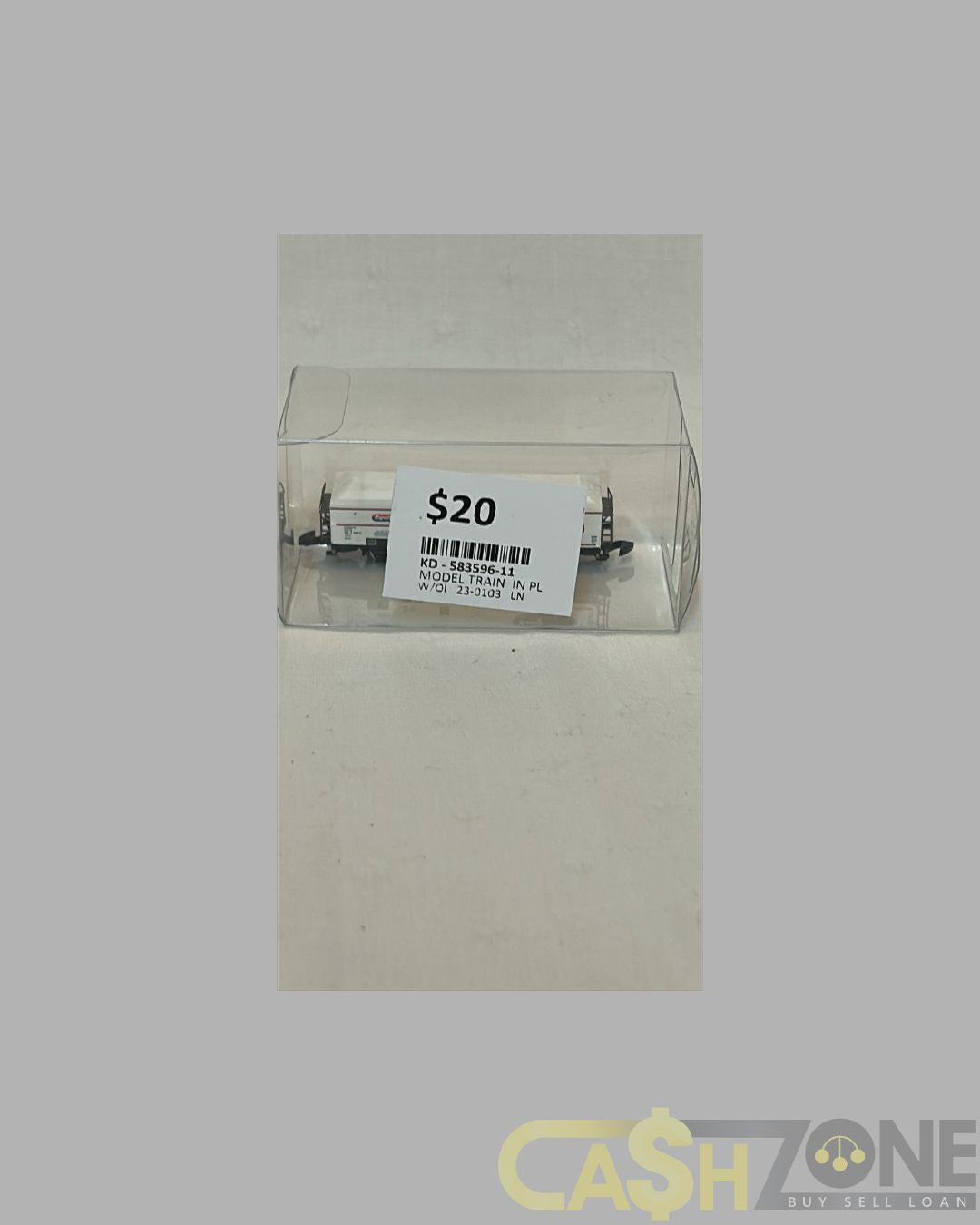 MODEL TRAIN IN PLASTIC DISPLAY BOX RAPEIII