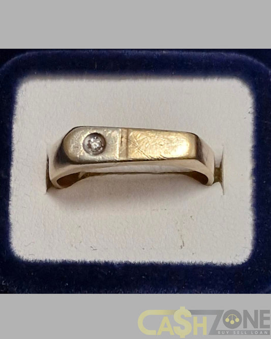 Men's 9ct Yellow Gold Ring with Clear Stone in White Gold Detail