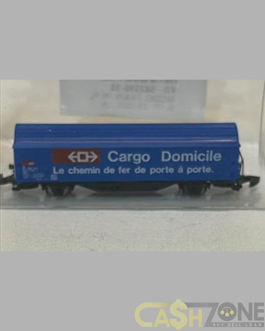 MODEL TRAIN IN PLASTIC DISPLAY BOX CARGO DOMICILE
