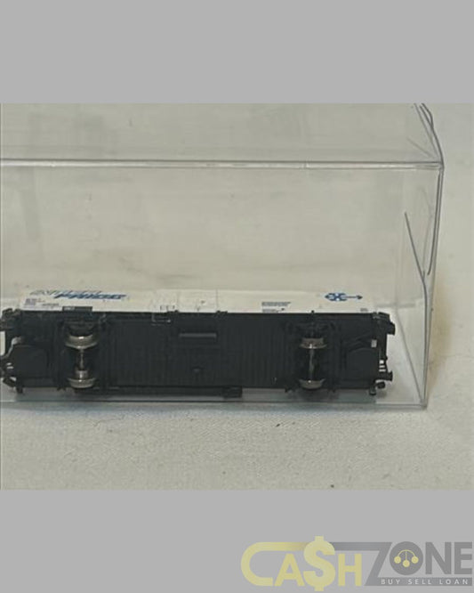 MODEL TRAIN IN PLASTIC DISPLAY BOX INTER FRIGO
