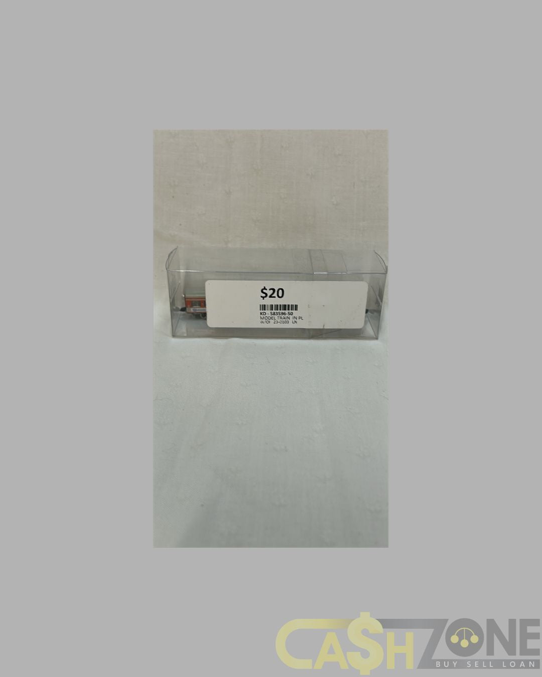 MODEL TRAIN IN PLASTIC DISPLAY BOX ORGANGE