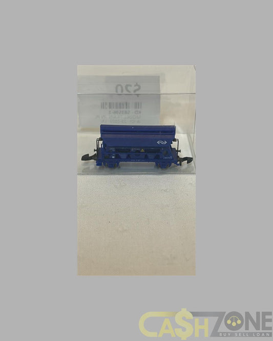 MODEL TRAIN IN PLASTIC DISPLAY BOX BLUE