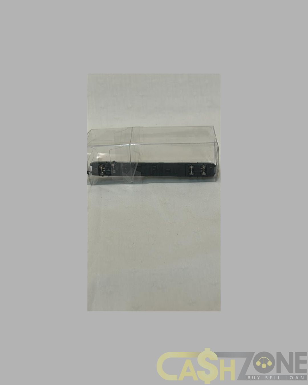 MODEL TRAIN IN PLASTIC DISPLAY BOX SILVER