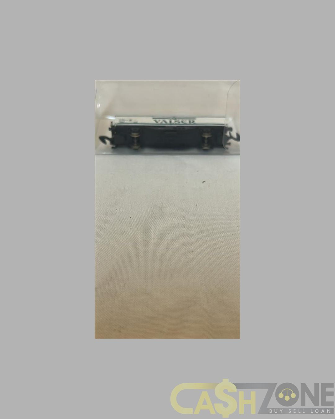 MODEL TRAIN IN PLASTIC DISPLAY BOX VALSER