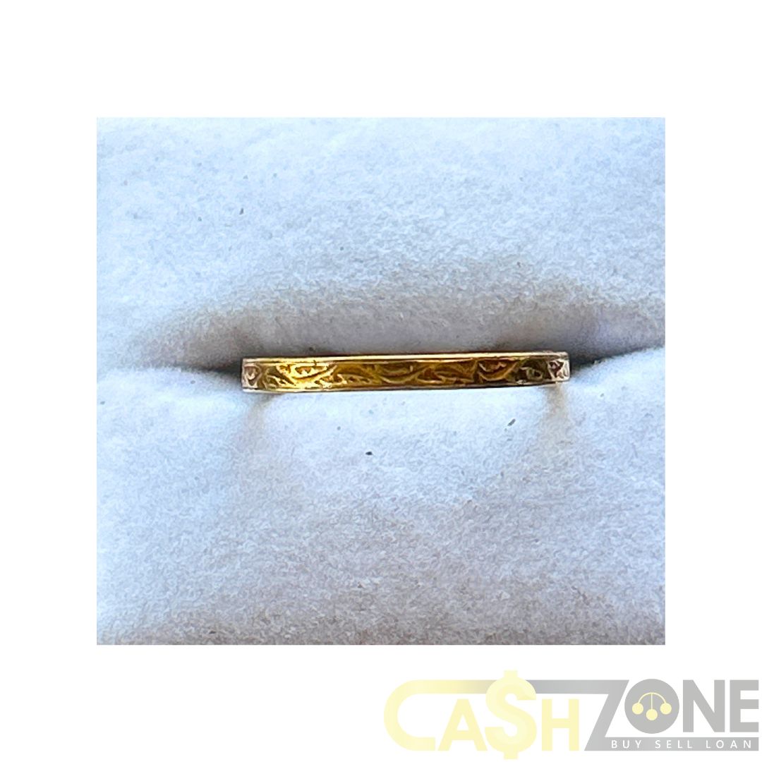 18CT Ladies Yellow Gold Vintage Patterned Ring