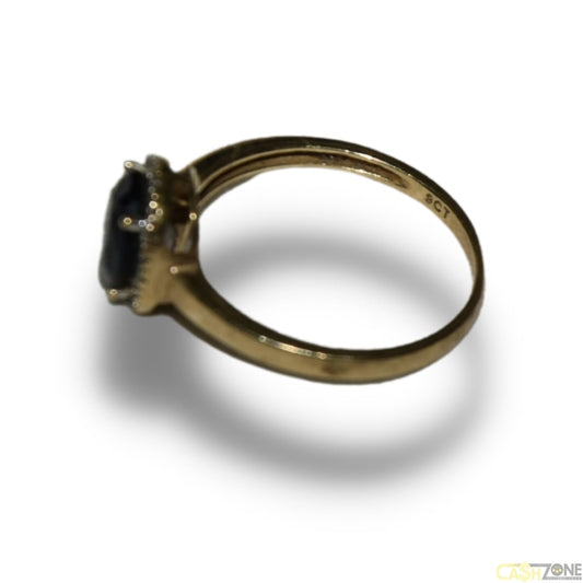 Ladies 9ct Yellow Gold Ring W/ Blue & Clear Stones
