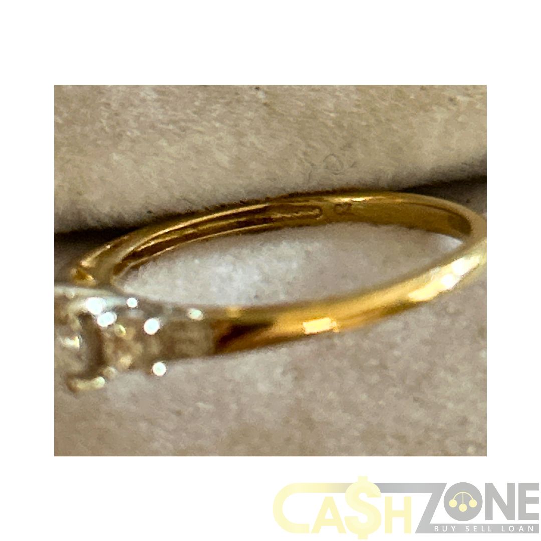 9CT Ladies White/Yellow Gold Engagement Ring W/Clear Stones