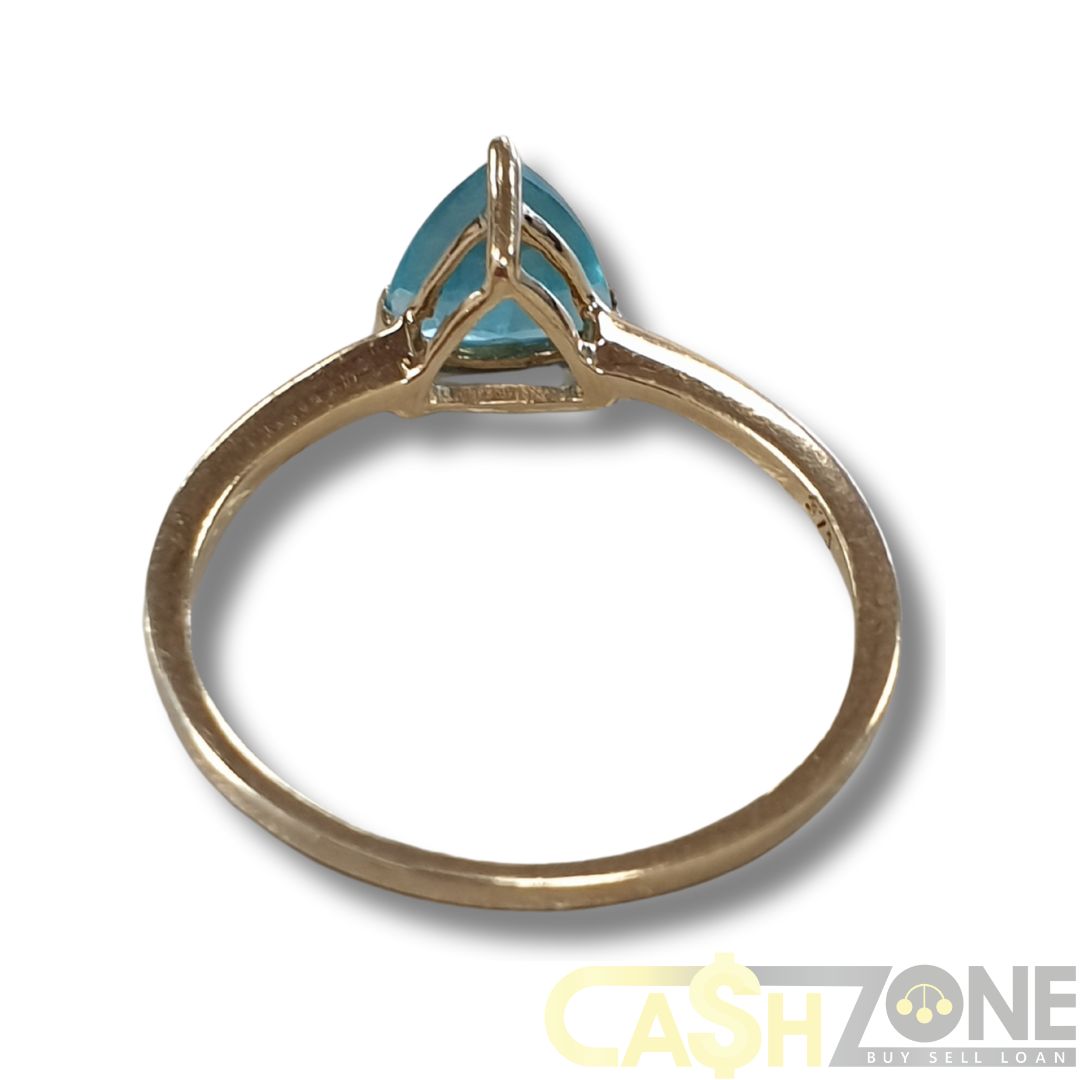 9CT Yellow Gold Ladies Ring W/ Blue Triangle Stone