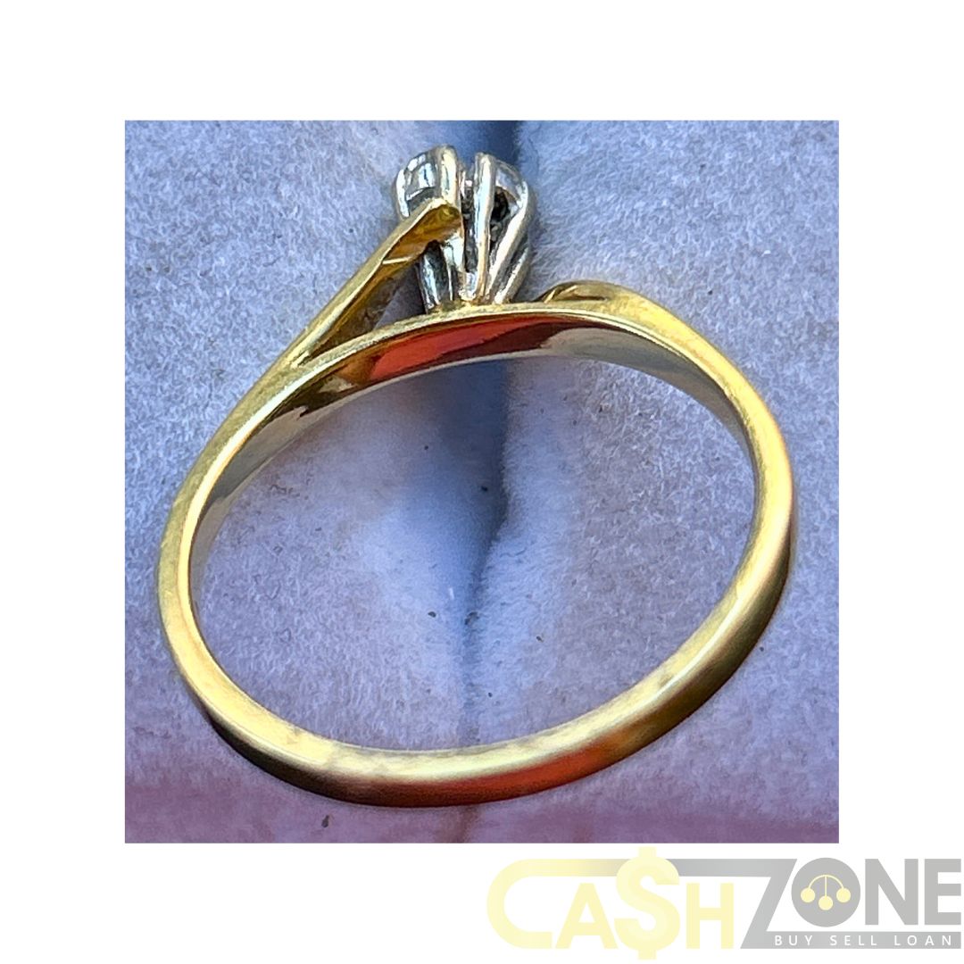 Ladies 18ct Yellow Gold Clear Stone Ring