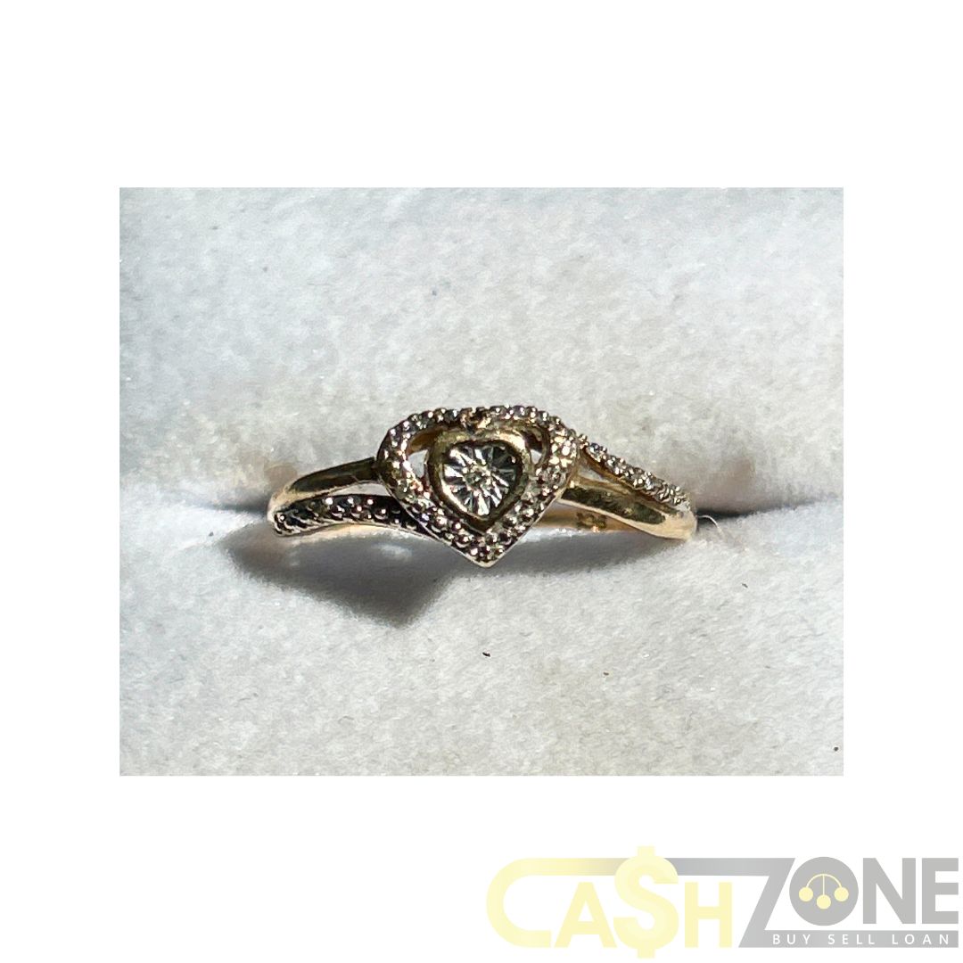 Ladies 9ct Yellow Gold Clear Stone Heart Shaped Ring