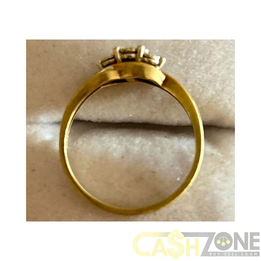 Ladies 9ct Yellow Gold Clear Stone Ring