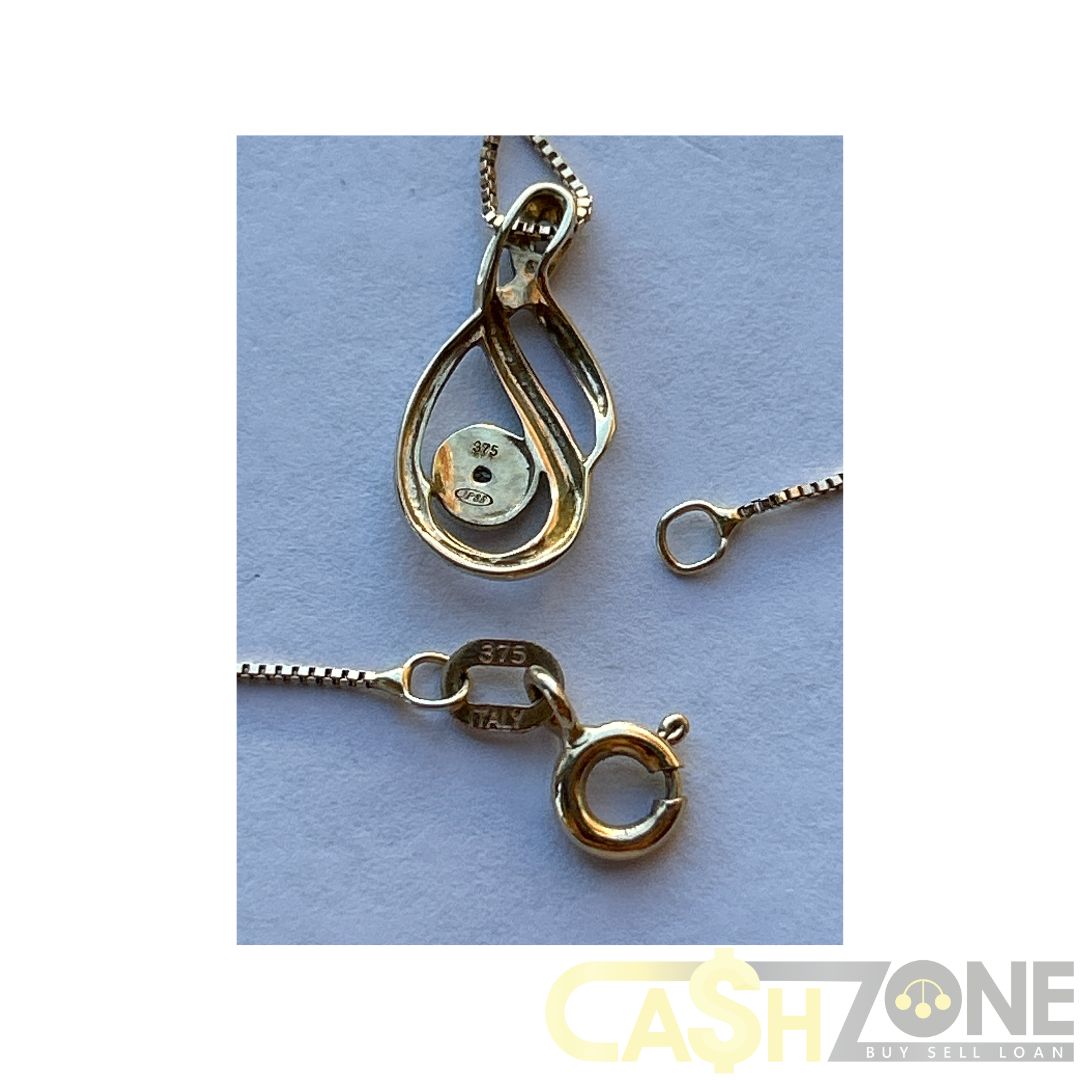 9CT Yellow Gold Box Necklace With Pendant