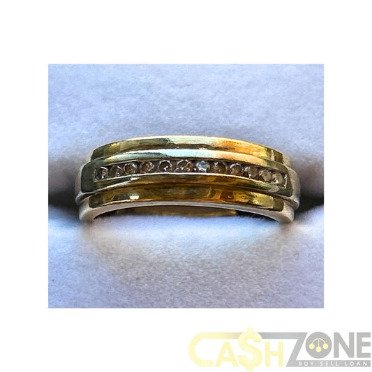 9CT Yellow Gold Ladies Ring W/Clear Stones