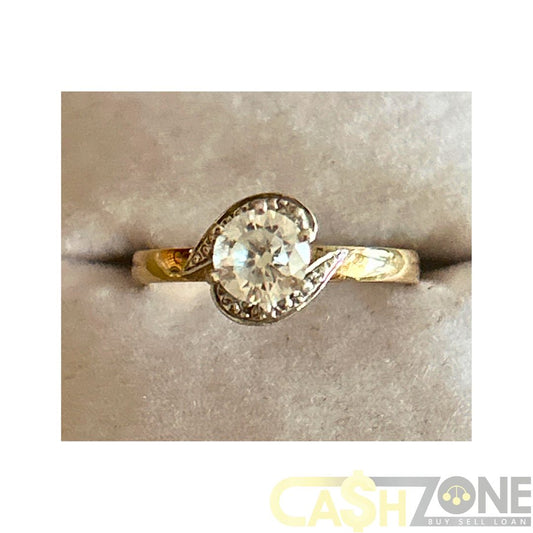 Ladies 9ct Yellow Gold Solitaire Style Clear Stone Ring