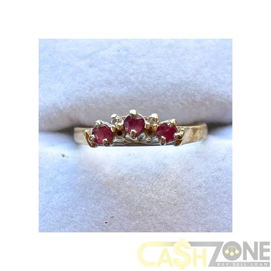 9CT Yellow Gold Ladies Ring W/Red & Clear Stones