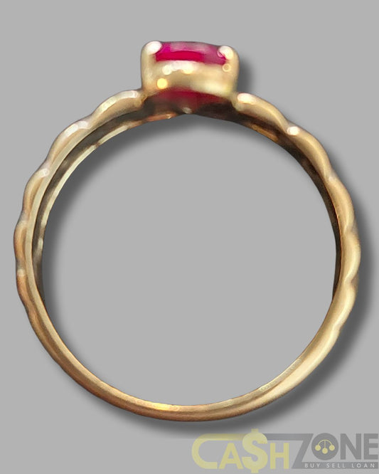 Ladies 9ct Yellow Gold Red Solitaire Ring
