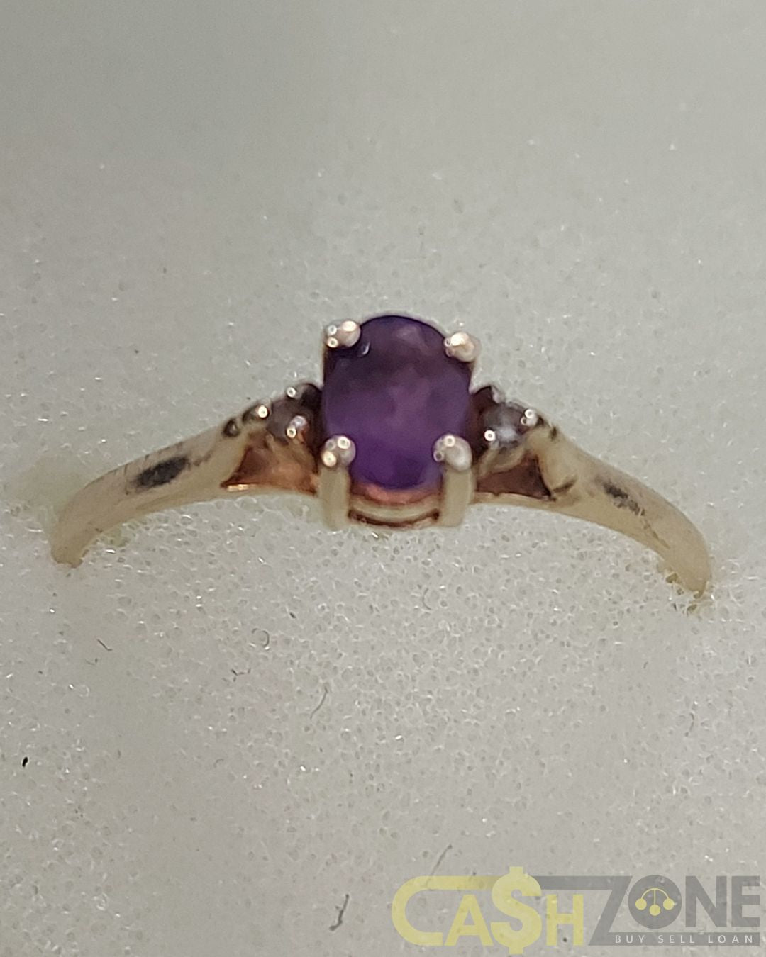 Ladies 9ct Yellow Gold Purple Stone Ring