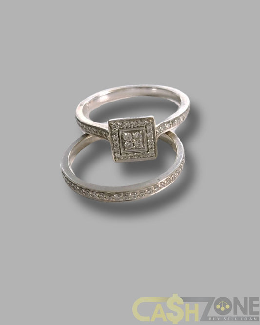 Ladies 18ct Engagement Ring Square Square with Clear Stones