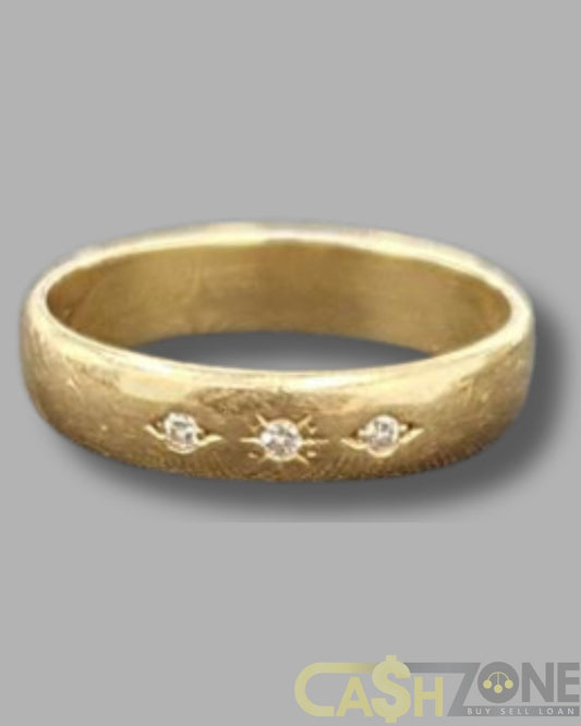 18ct Ladies Yellow Gold 3 Clear Stone Ring