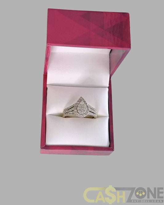 Ladies 9ct Yellow Gold Tear Drop Ring With Clear Stones