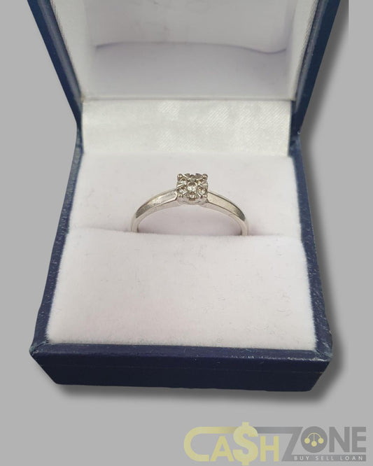 Ladies 9ct White Gold Clear Stone Ring