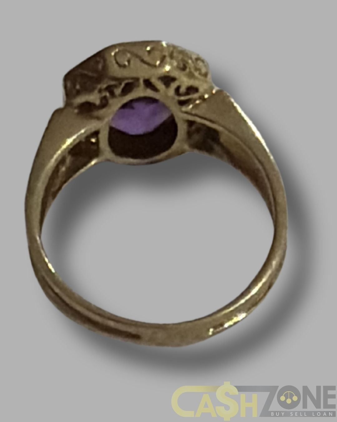 Ladies 9ct Yellow Gold Purple Stone Ring