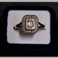 Ladies 9ct Yellow Gold Clear Stone Ring
