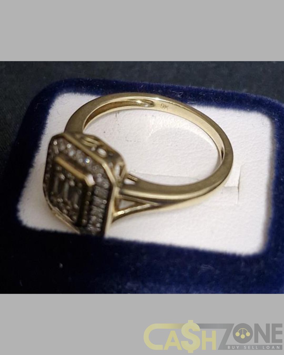 Ladies 9ct Yellow Gold Clear Stone Ring